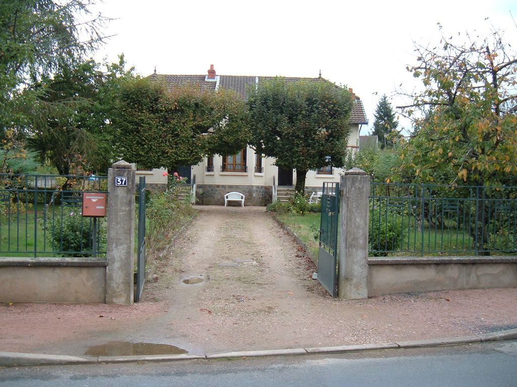 LES GITES BOURBONNIENS n° 37